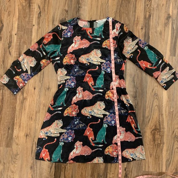 Zara Tiger Dress - Picture 5 of 7